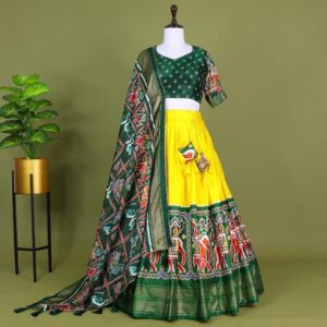 Dola silk lehenga Patola print lehenga Paithni print lehenga Traditional Indian lehenga Bridal lehenga set